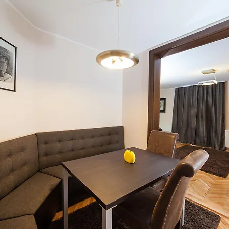 Apartment Neivado